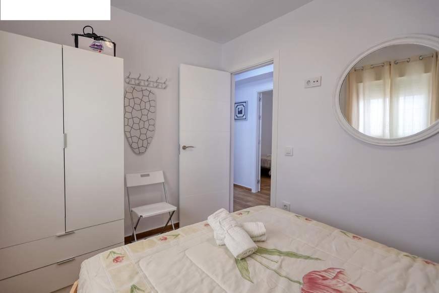 Hébergement de vacances Casa Gardenia A 200m Playa Solo Familias *