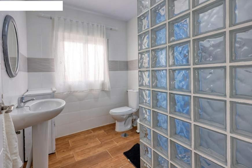 Hébergement de vacances Casa Gardenia A 200m Playa Solo Familias *